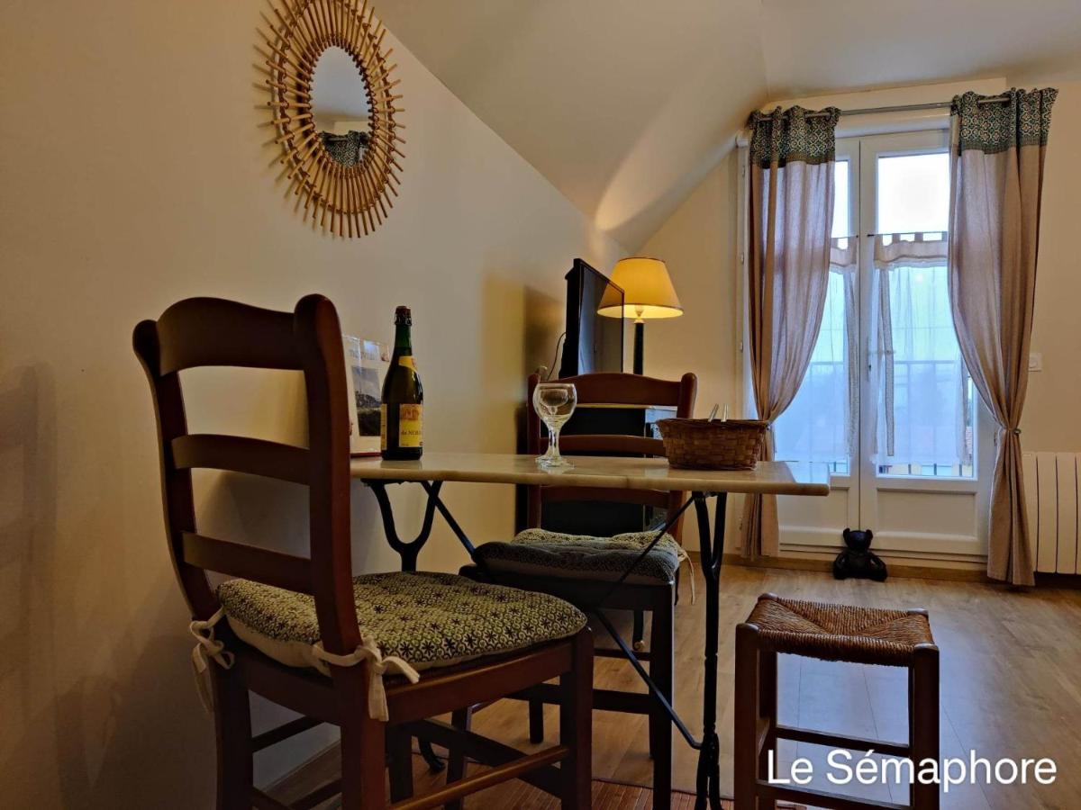 Bed and Breakfast Du Cote De Chez Swann 1 Трувіль-сюр-Мер Екстер'єр фото