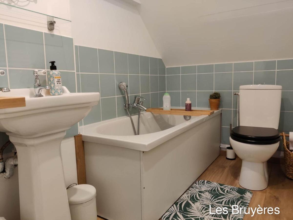 Bed and Breakfast Du Cote De Chez Swann 1 Трувіль-сюр-Мер Екстер'єр фото