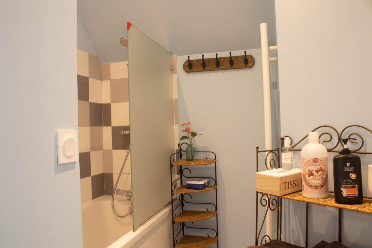 Bed and Breakfast Du Cote De Chez Swann 1 Трувіль-сюр-Мер Екстер'єр фото