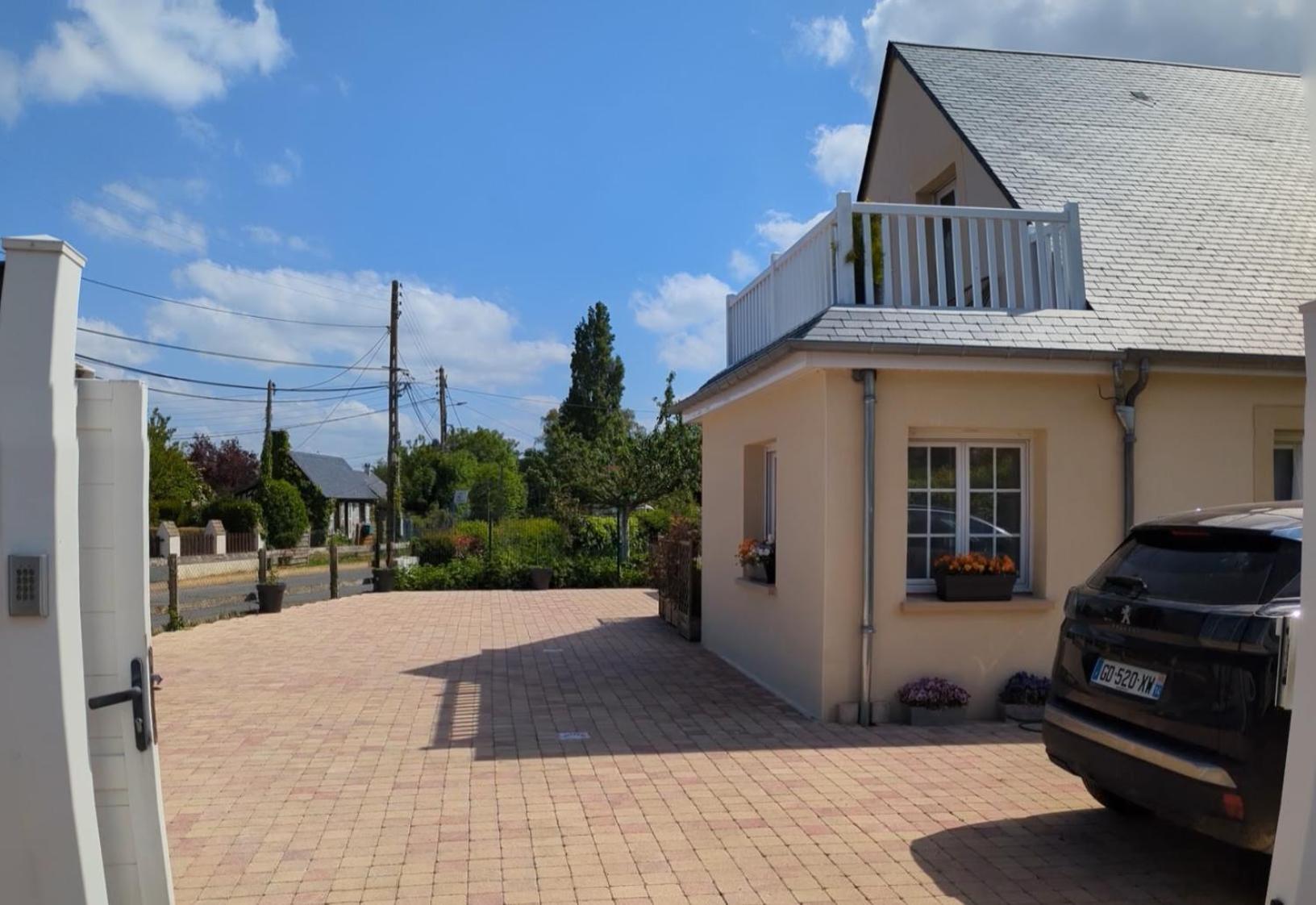 Bed and Breakfast Du Cote De Chez Swann 1 Трувіль-сюр-Мер Екстер'єр фото