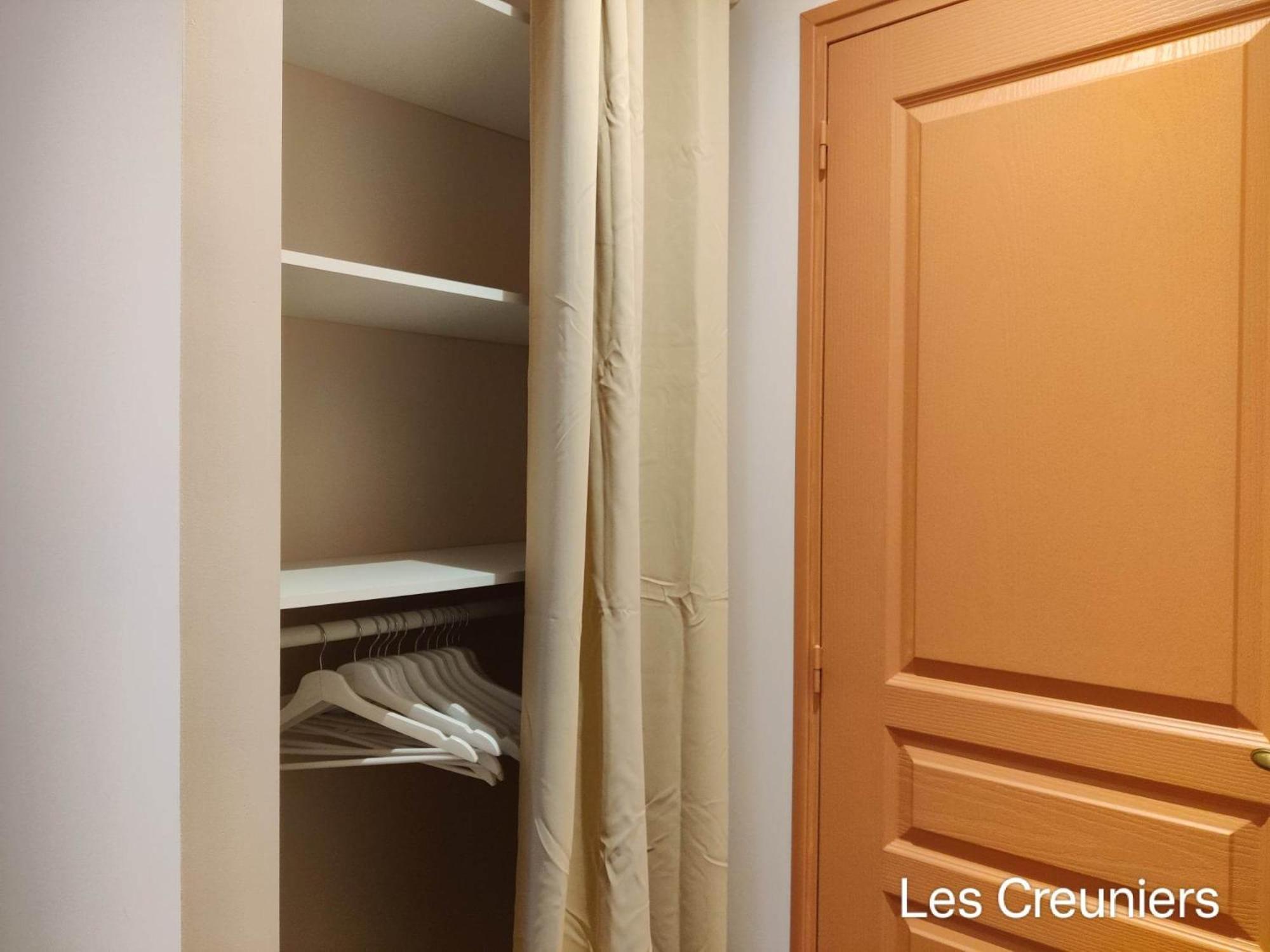 Bed and Breakfast Du Cote De Chez Swann 1 Трувіль-сюр-Мер Номер фото